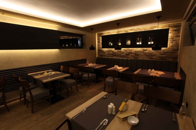 De GUSTO咖啡館餐廳空間設計