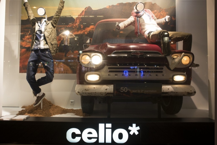 celio旗艦店“On the Road”主題櫥窗設(shè)計(jì)